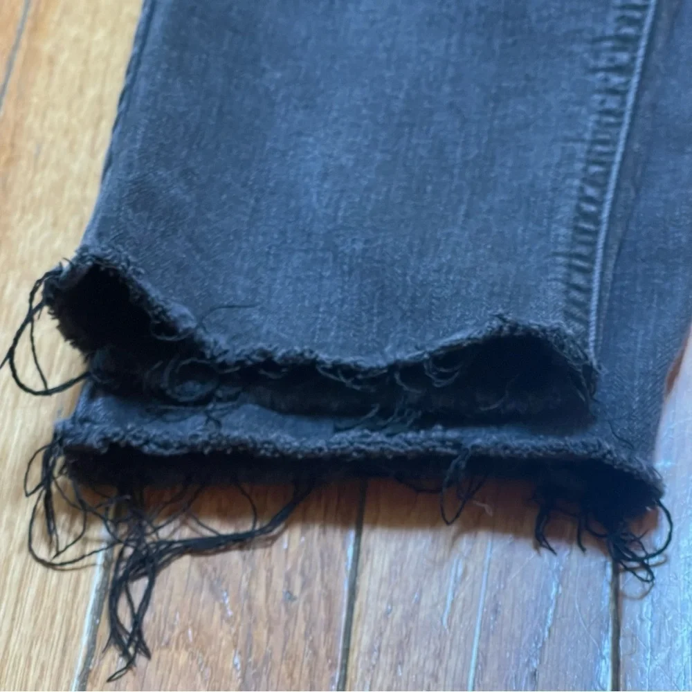 Vanilla Star Black Distressed Mom Jeans Size 1 High Rise Ripped Knees Frayed Hem
